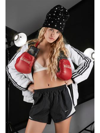 Шапка Nothing but Love