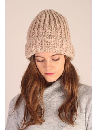 Шапка EMMY
