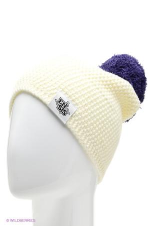 Шапка  - черный цвет