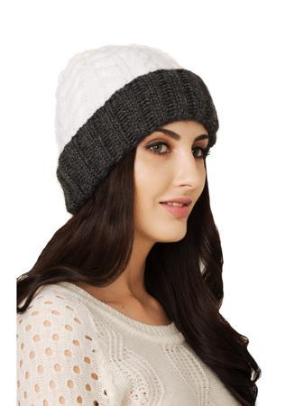 Шапка Stilla s.r.l.