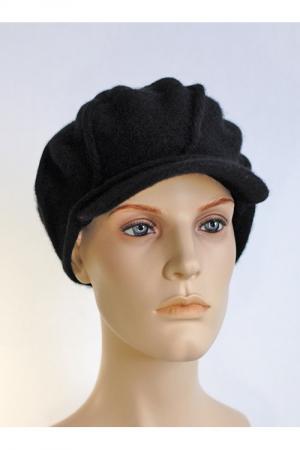 Шапка  - черный цвет