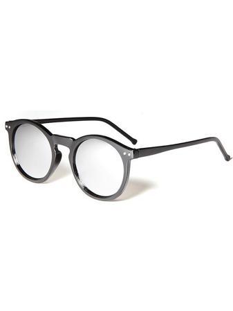 Солнцезащитные очки Leya.