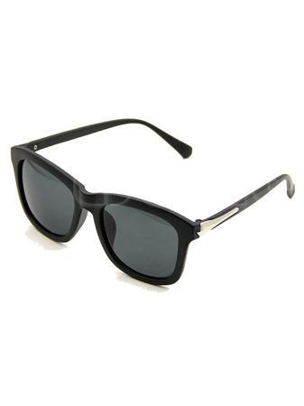 Солнцезащитные очки Leya.