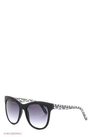 Солнцезащитные очки  - черный цвет