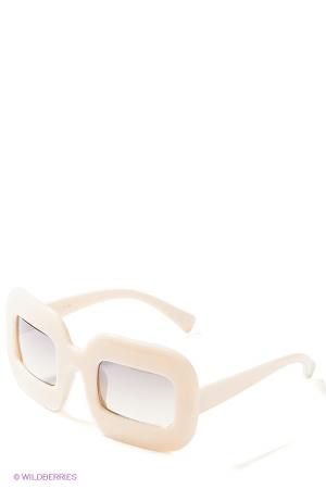 Солнцезащитные очки  - черный цвет