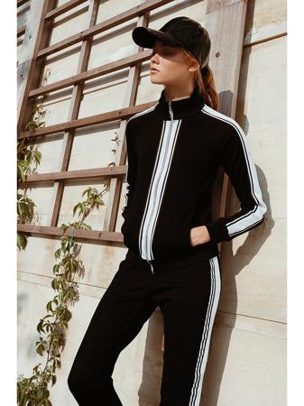 Толстовка Ura