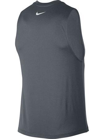 Топ Nike