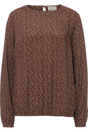 Блузка Finn-Flare