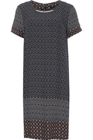 Платье Finn-Flare