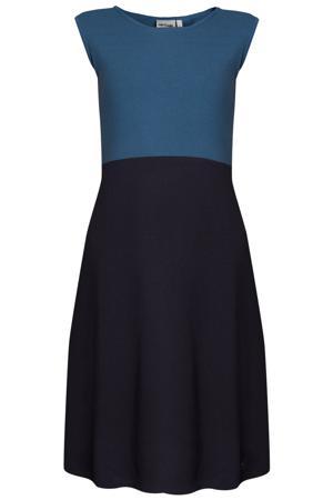 Платье Finn-Flare Платье Finn-Flare