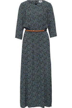 Платье Finn-Flare