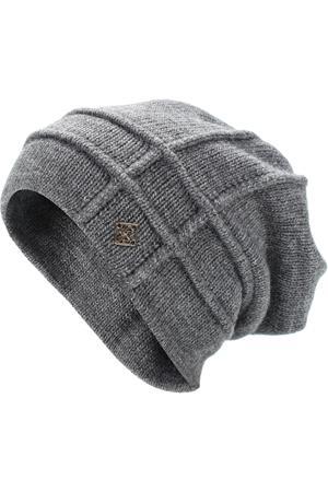 Шапка Finn-Flare