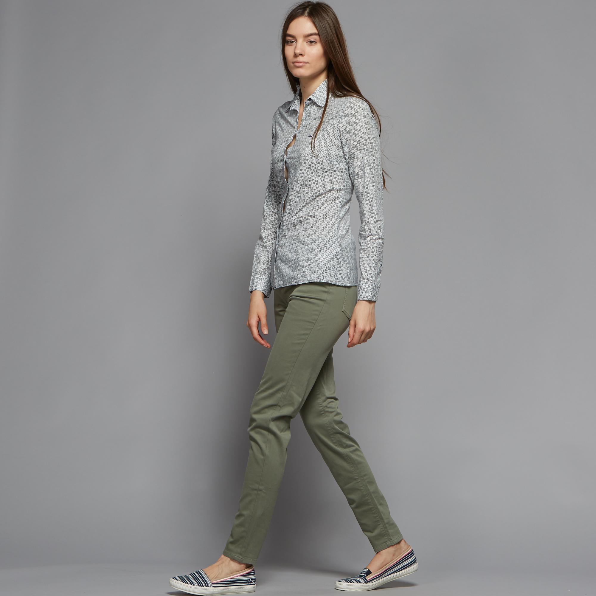 Джинсы Lacoste