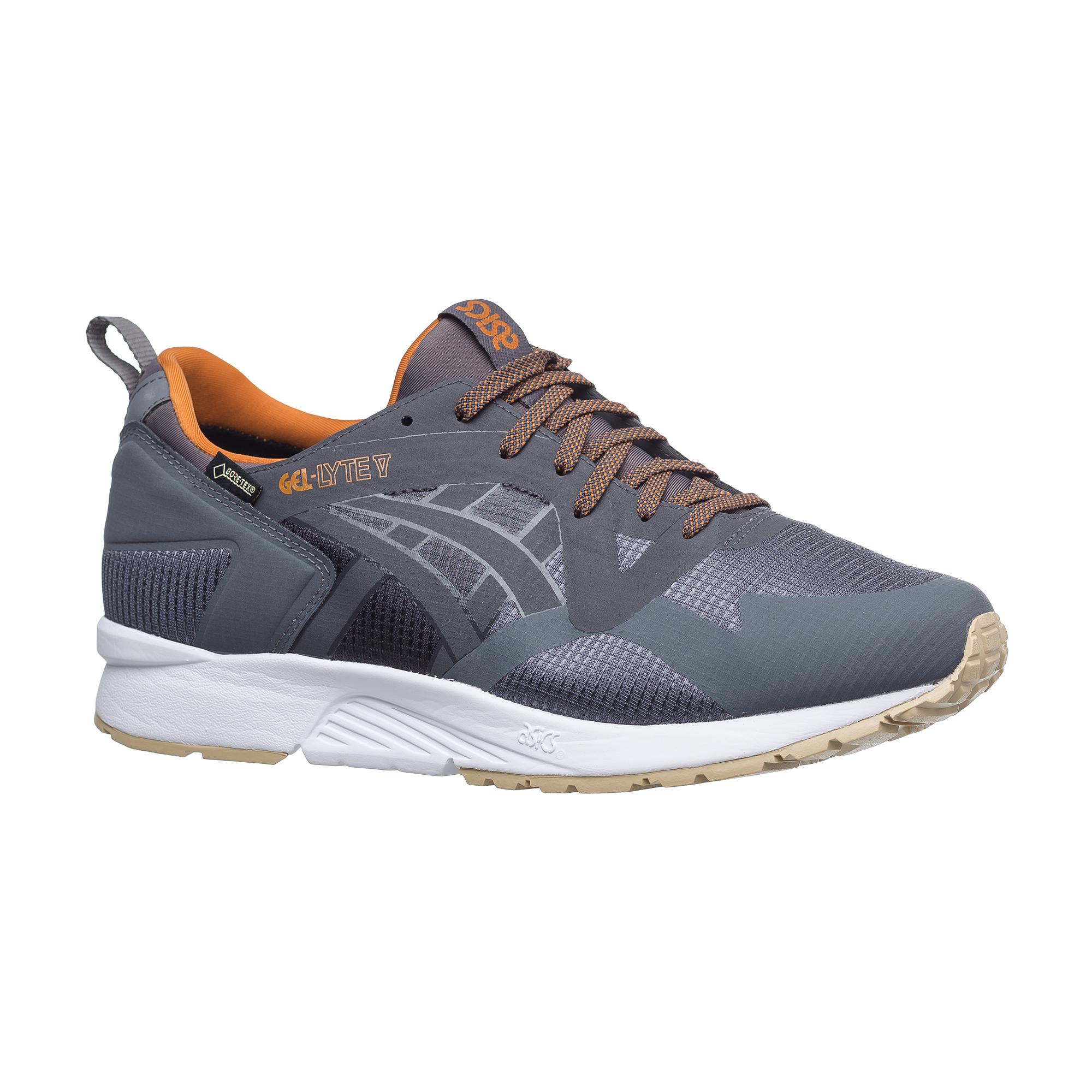 Кроссовки Asics