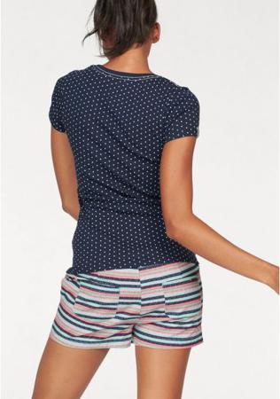 Футболка Quelle