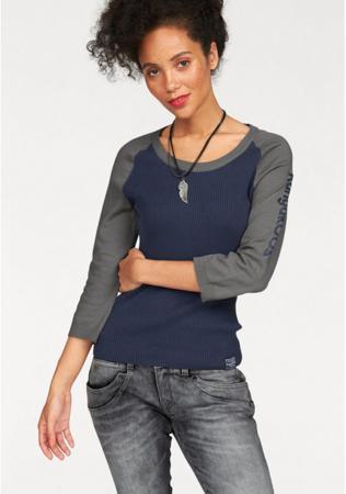 Пуловер Kangaroos