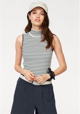 Водолазка Quelle