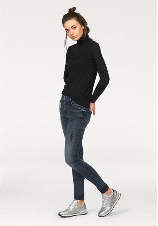 Водолазка Quelle