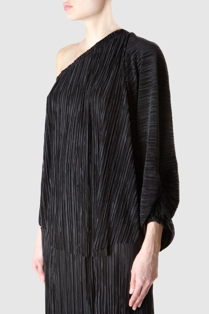 Блузка  - черный цвет