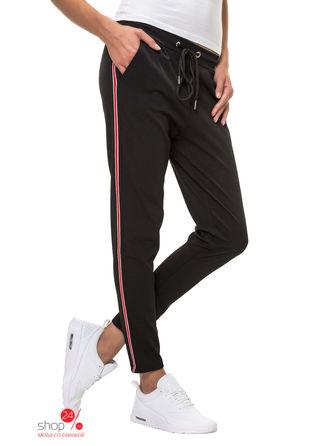 Брюки  - черный, красный цвет