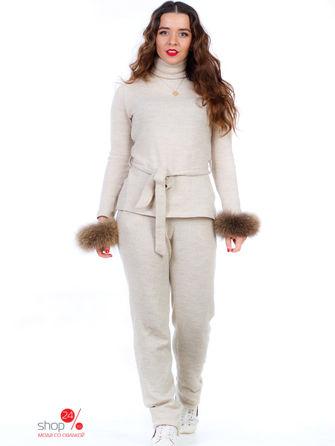 Костюм  - бежевый цвет