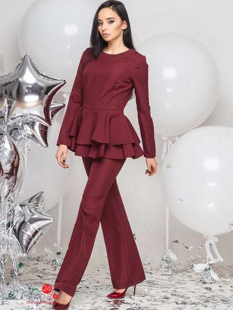 Костюм  - Бордовый цвет