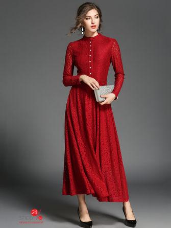 Платье  - красный цвет