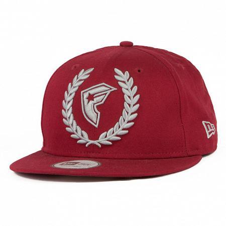 Бейсболка FAMOUS