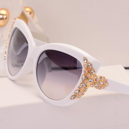 Солнцезащитные очки OTHER / Other