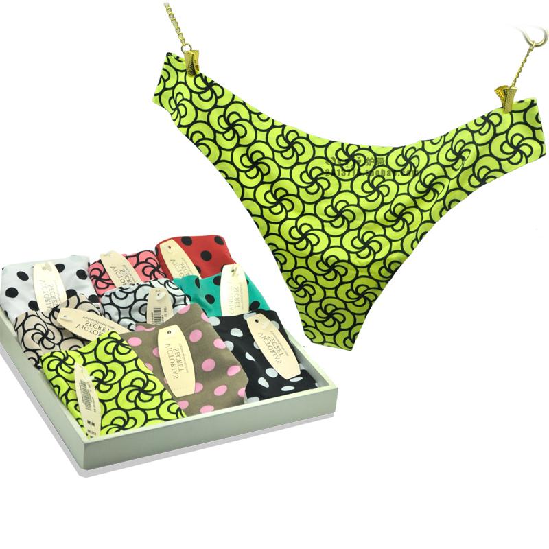 Трусы Victoria's Secret