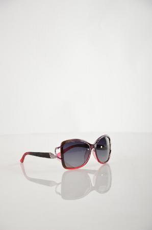 Солнцезащитные очки SWAROVSKI