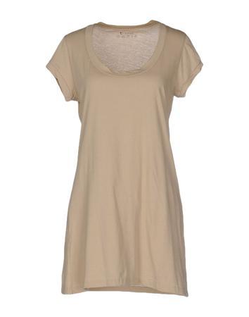 Футболка T-BASE