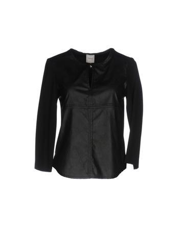 Футболка AMNÈ