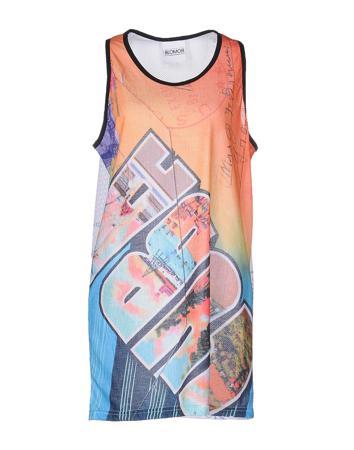 Футболка BLOMOR