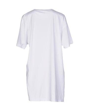 Футболка ASHLEY WILLIAMS Футболка ASHLEY WILLIAMS