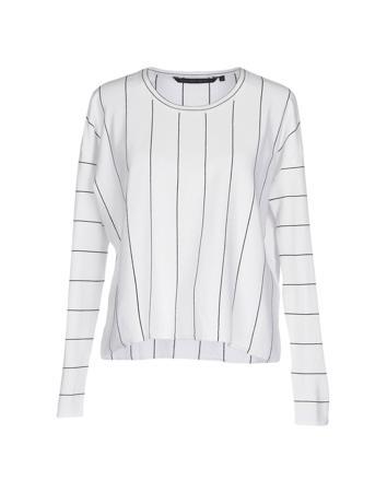 Футболка SILVIAN HEACH