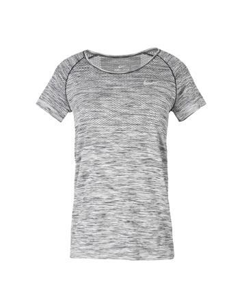 Футболка NIKE