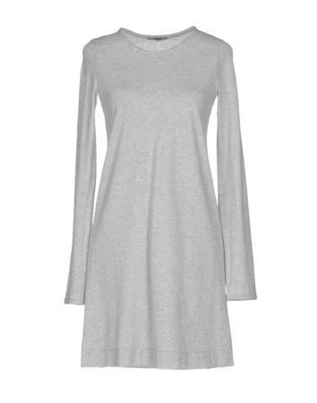 Футболка SHE WISE