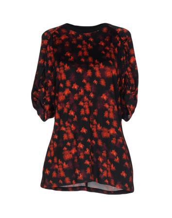 Футболка GIVENCHY