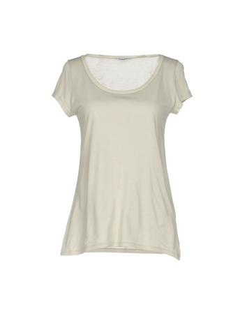 Футболка BASE