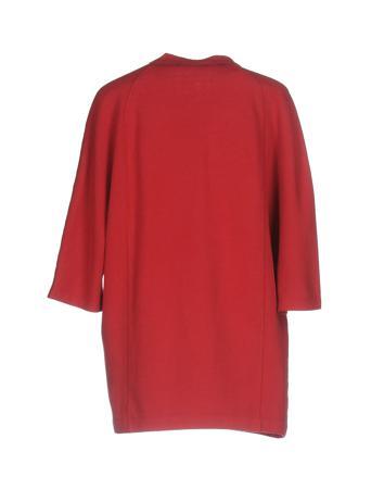 Футболка CARVEN