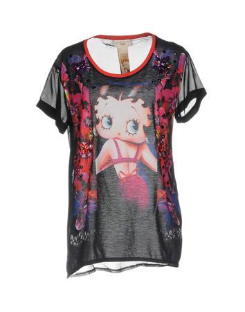 Футболка PLUMS