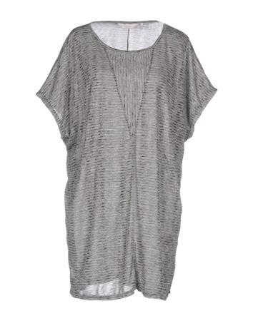 Футболка NÜMPH