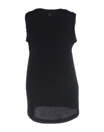 Футболка !M?ERFECT