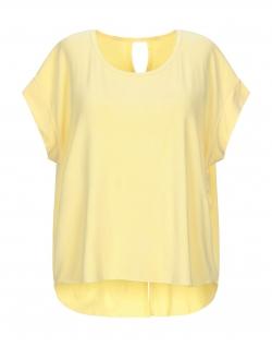 Футболка POUR MOI