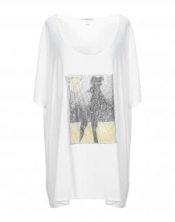 Футболка PERSONA