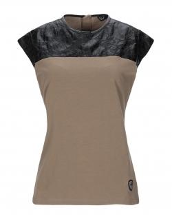 Футболка EA7