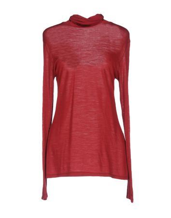 Футболка ANNECLAIRE