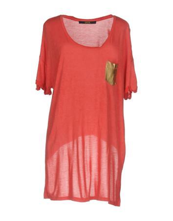 Футболка GUESS