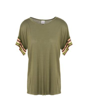 Футболка DEHA